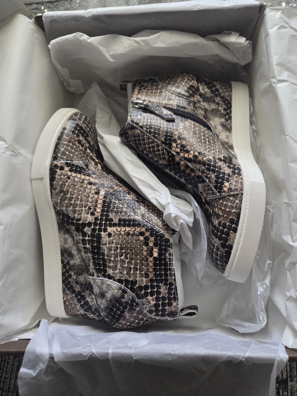 NIB Linea Paolo Amber Leather Wedge Sneakers Snakeskin Python Size 6